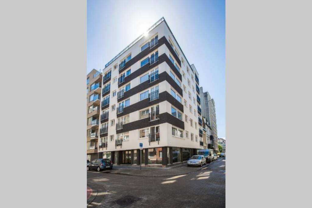 Luxury 3 Bedroom Apartment On The Top Floor With Panoramic View Ostende Exterior foto