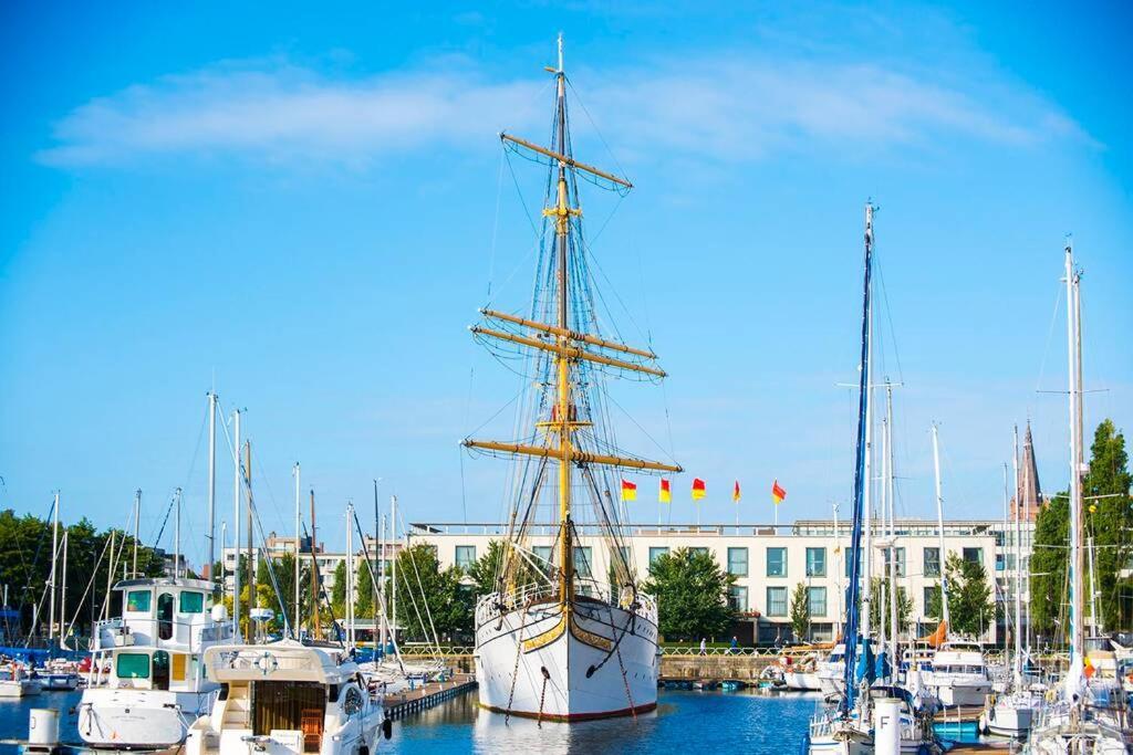 Luxury 3 Bedroom Apartment On The Top Floor With Panoramic View Ostende Exterior foto