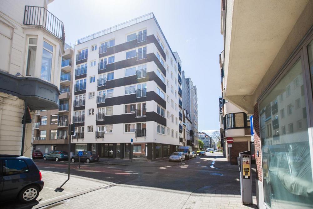 Luxury 3 Bedroom Apartment On The Top Floor With Panoramic View Ostende Habitación foto